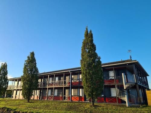 Enzo Hotels Loudeac By Kyriad Direct 2 estrelas em Pontivy