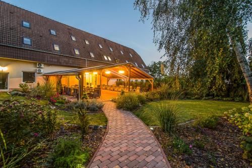 Árnyas Panzió Gödöllő 3 estrelas em Gödöllő