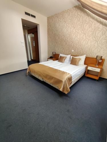 Boutique Hotel Sopianae 3