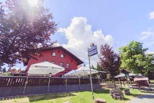 Hotel und Berggasthof Tanzbuche 2