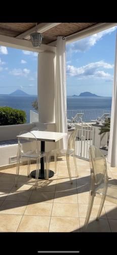 'A Alera Room & Breakfast 4 estrelas em Santa Marina Salina