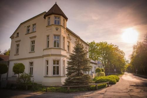 Hotel & Restaurant Waldschlösschen 3 estrellas en Berlín