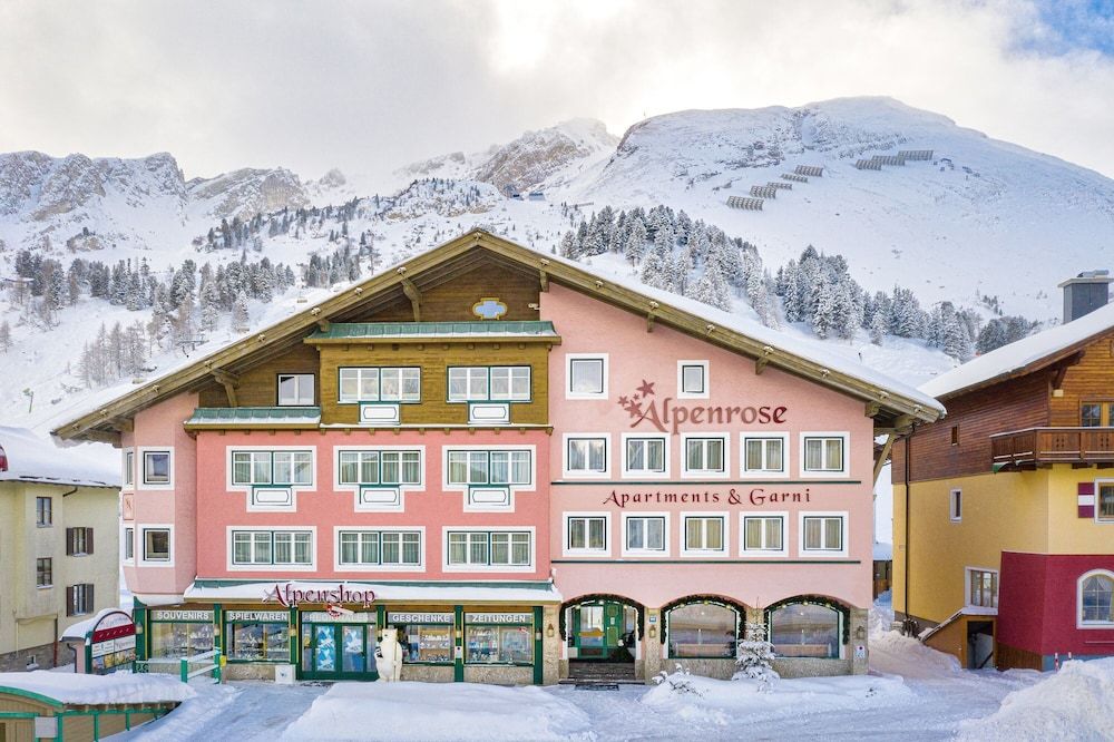 Apartments  Garni Alpenrose