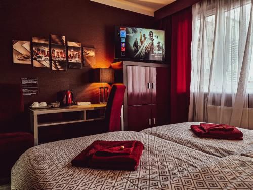Hotel 108 1