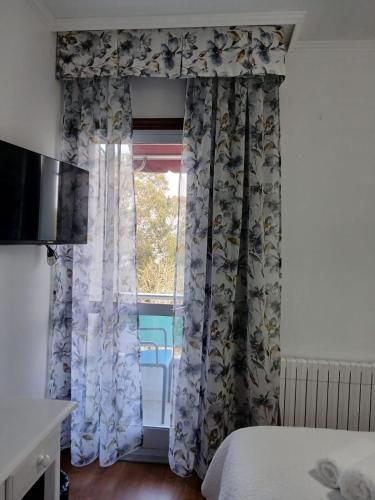 Hostal-cafeteria Chocolate & Menta Redondela 3