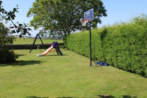 Apartamentos Casa Cerolleiro 3