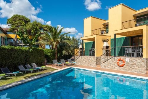 Apartamentos Punta Prima By EscapeHome 3