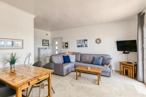 Art- Apartamentos Revilla Tacke C 2