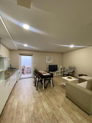 Apartamentos Albeniz 1
