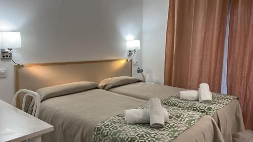 Hostal Alhambra Tarragona 3