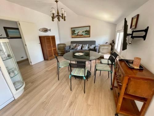 Apartamentos Sinás Playa 2