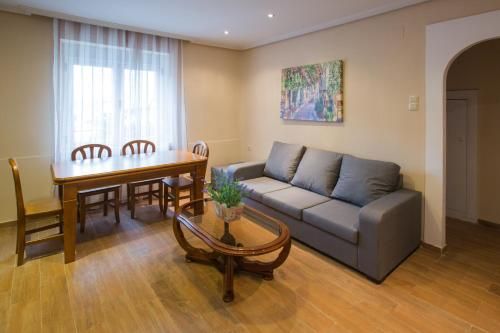 Apartamentos turisticos Avila Villa Carmen III 2