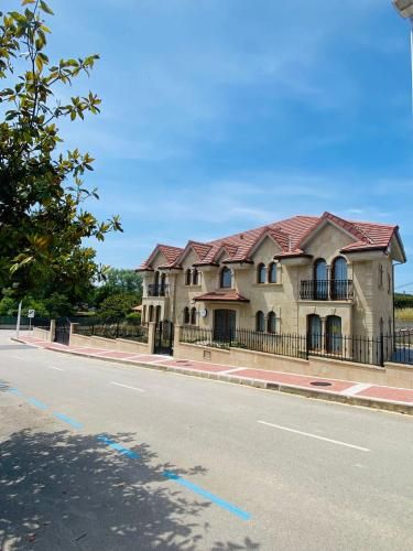 Apartamentos Palacio Alemar 1