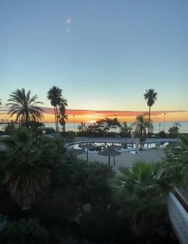 APARTAMENTOS LUZ DE LA BAHÍA SUR CADIZ San Fernando 3 estrelas em San Fernando