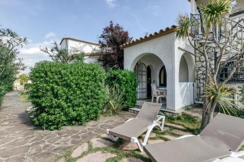 Art- Apartamentos Revilla Tacke E 1