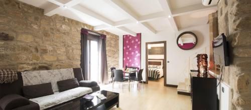 Apartamentos Fuente Redonda 1