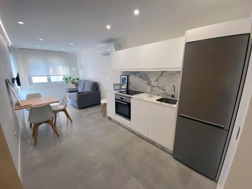 Apartamentos Angelito Playa América A 1