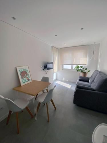 Apartamentos Angelito Playa América A 2