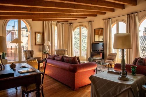 Cardona Luxury Penthouse by Duquessa Hotel Collection 1