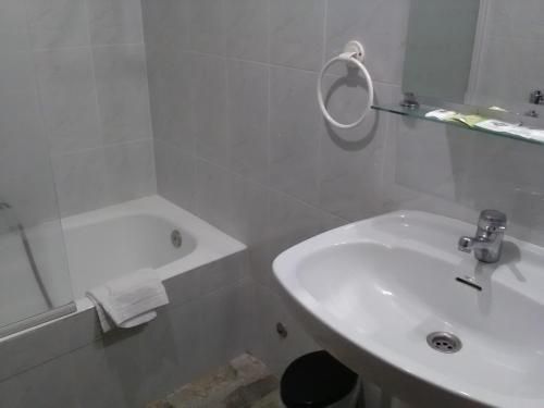 Hostal Restaurante el Cazador 3