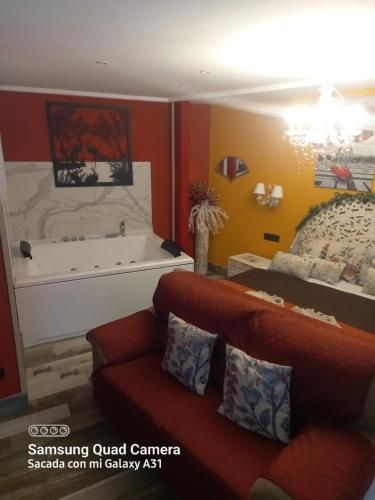 Apartamentos DELUXE Con Jacuzzi o Chimenea LOVE FOR TWO 2