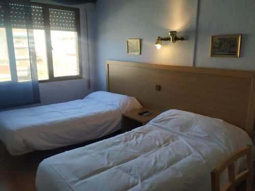 Hostal agripino y Restaurante asiático 3