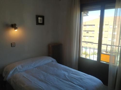 Hostal agripino y Restaurante asiático 2