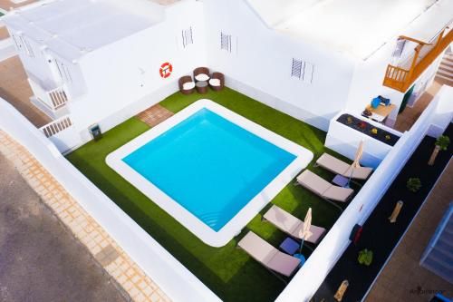 Apartamentos Anjomacar A 3