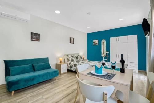 Umihouse apartamentos centro Alicante 1