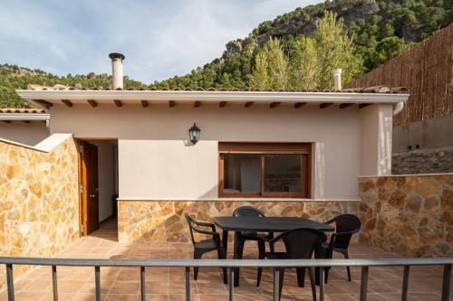 Apartamentos 7 Puentes Sierra Cazorla Las 5 casas iguales 2