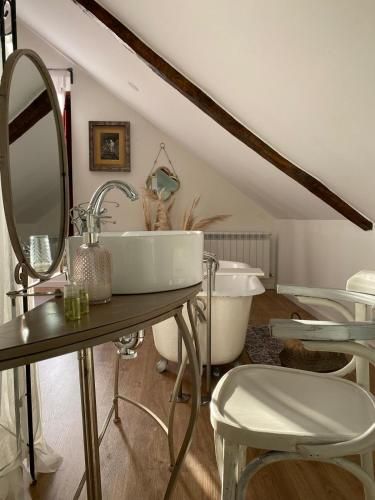 El Balcón del Eume, Cantina Río Covés 3