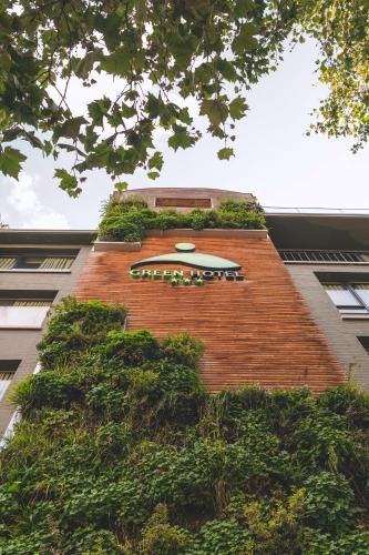 Green Hotel 1