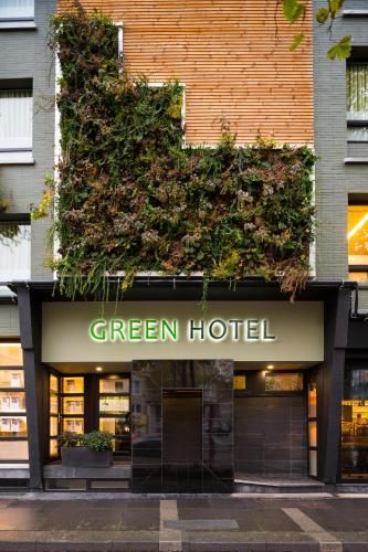 Green Hotel 3