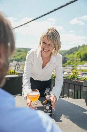 Hotel Panorama 4 estrelas em Bouillon