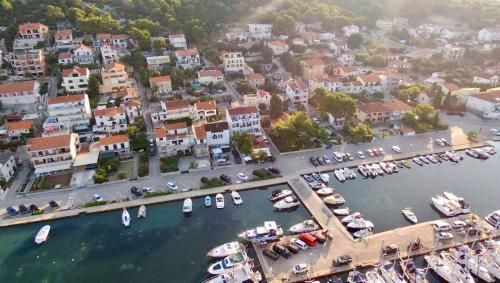 Gina Bed & Breakfast 2