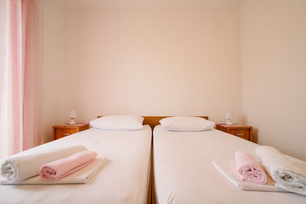 Apartments Petri 3 estrelas em Tisno