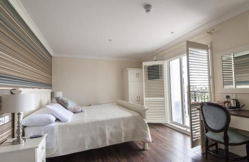Sea Breeze Lodge B&B Galway 3