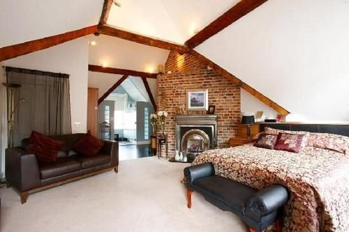 The Merchant House 3
