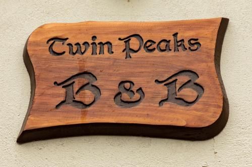 Twin Peaks B&B 3