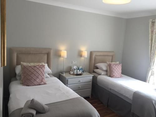 Coral Gables Guesthouse & Campsite 2