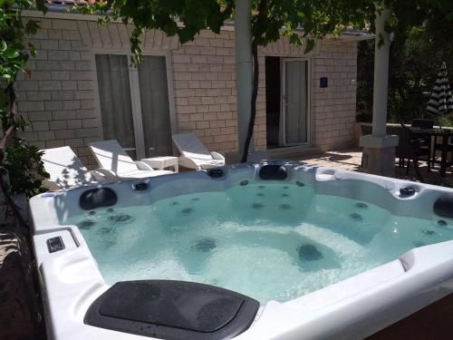 Bed & Breakfast Villa Vrgorac 2