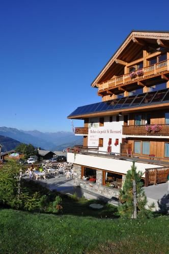 Le Relais du Petit Saint Bernard 2 estrellas en La Rosière