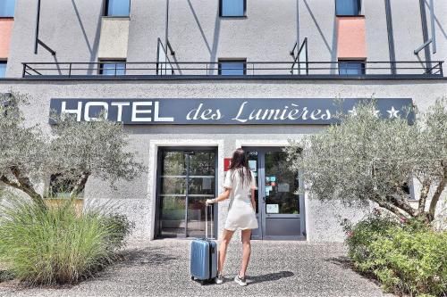 Hôtel des Lumières Lyon Meyzieu Arena Stadium 3 estrelas em Meyzieu