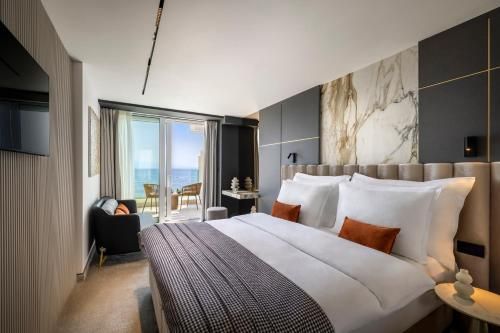 Grand Hotel Adriatic 3