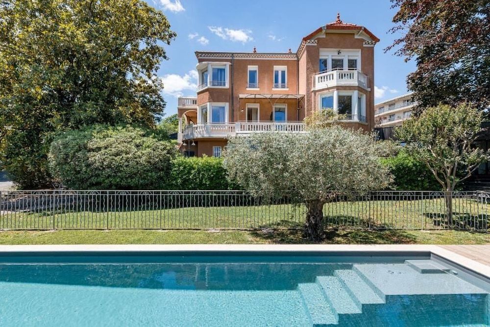 Villa Elisa. M 4 étoiles à Aubenas