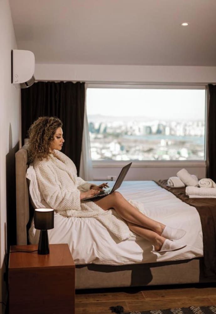Olivar Hotel Tirana 4 estrelas em Tirana