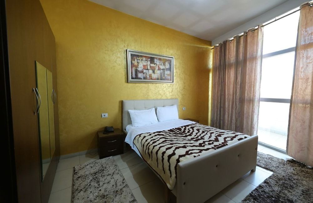 Hotel Gjuta 3