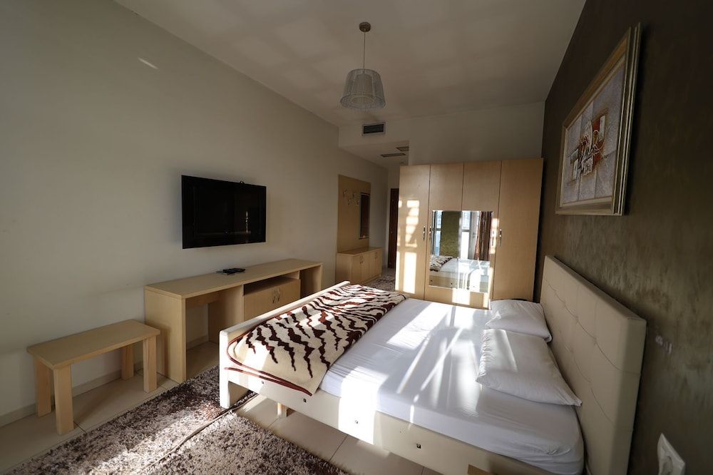 Hotel Gjuta 2