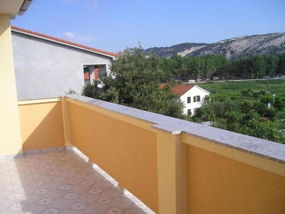 Apartments Bepa 3 estrelas em Lopar
