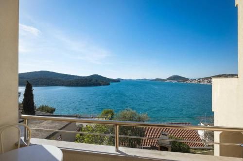 Apartments Kaina 3 étoiles à Tisno